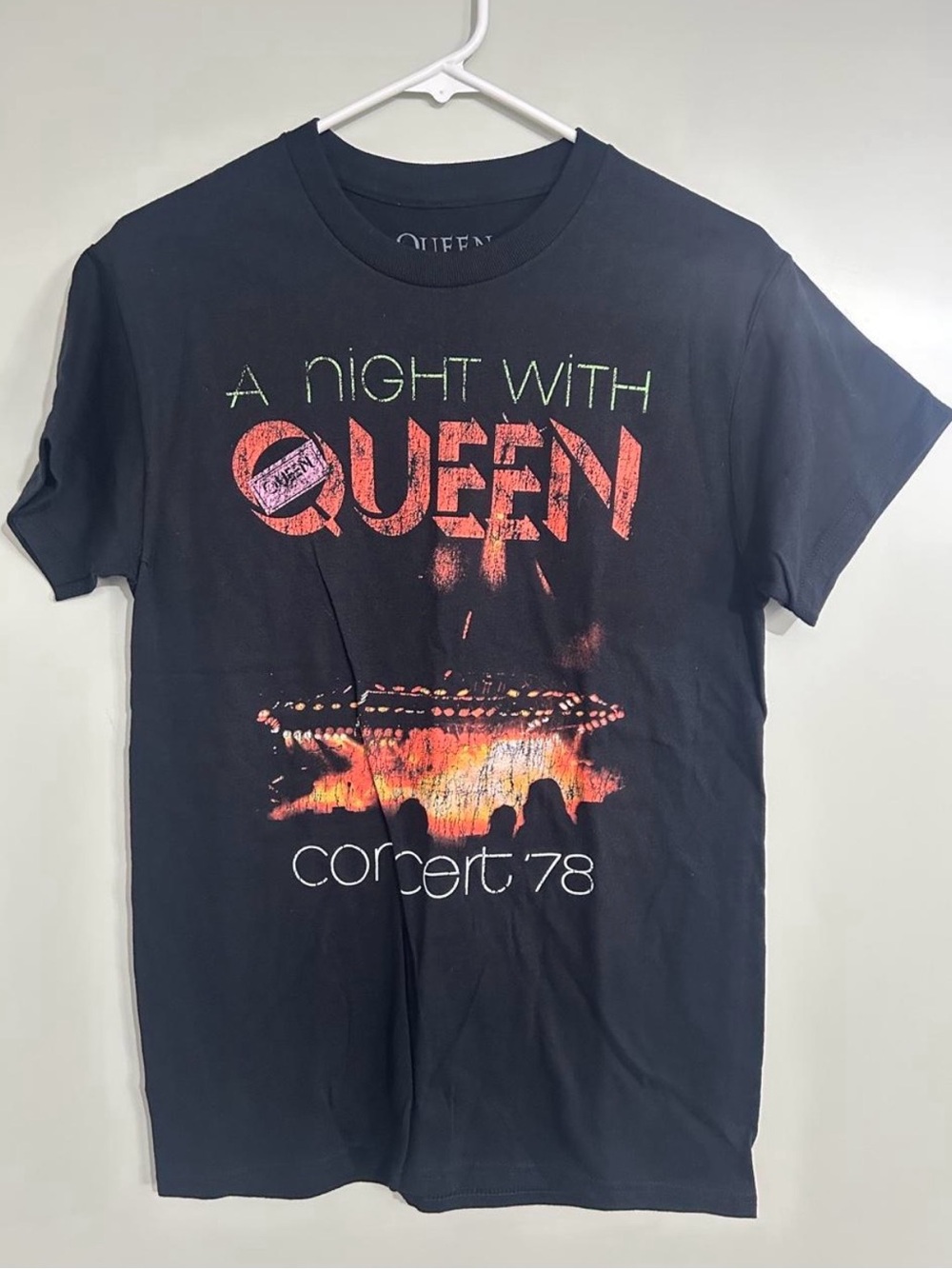 Queen 'A Night With Queen Concert '78' Graphic Tee - Black